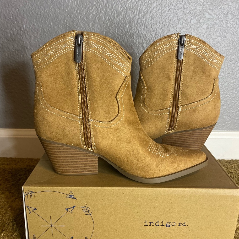 Brown indigo boots - Picture 1 of 5